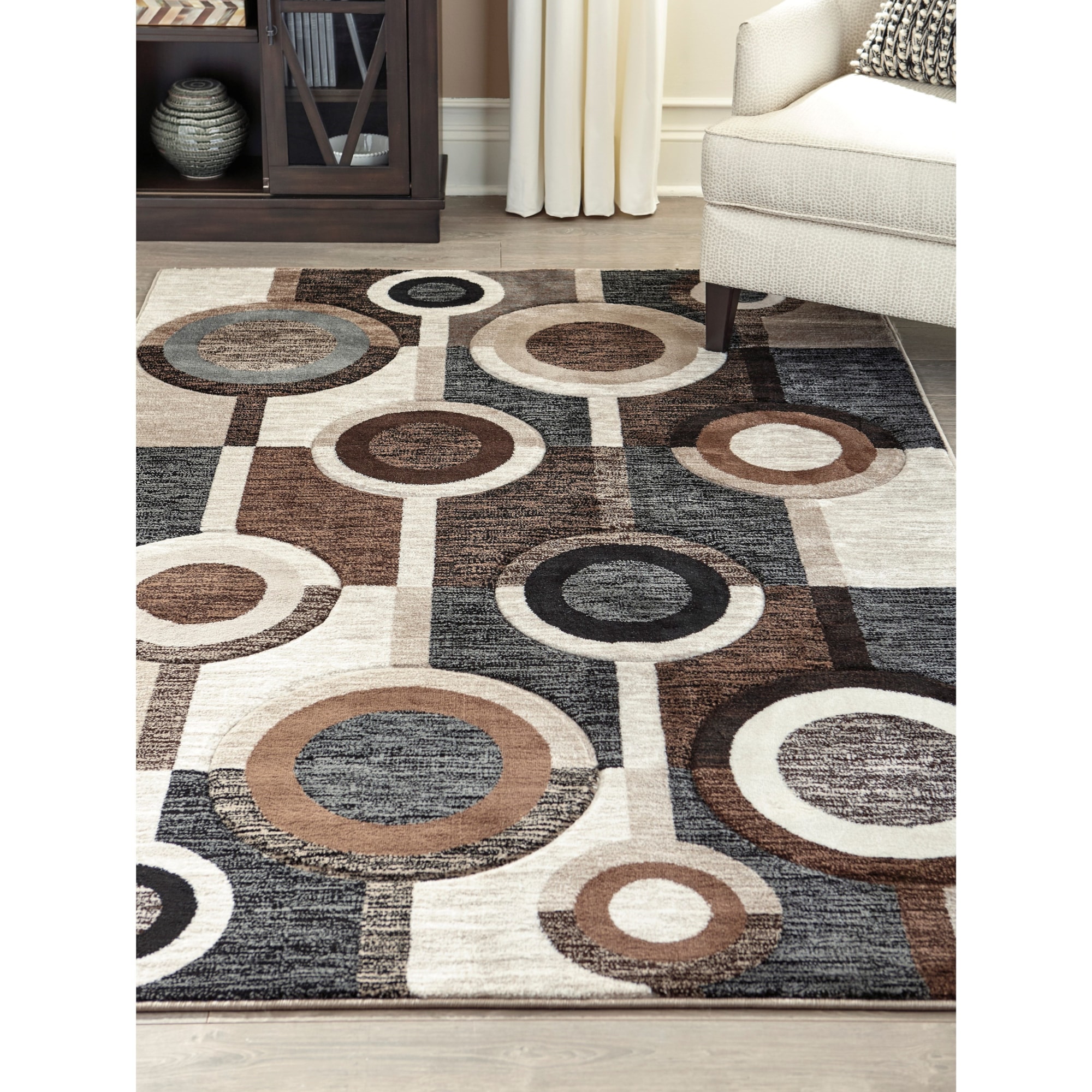 Signature Design by Ashley Contemporary Area Rugs R403972 Guintte Black